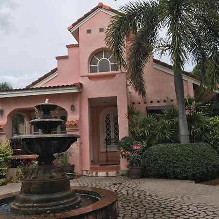 Baan Rajdamnern Hua Hin Hotel Luaran gambar
